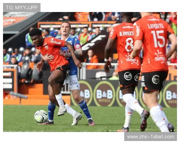 半场战报：里昂0-0暂平图卢兹，双方射门合计仅5次